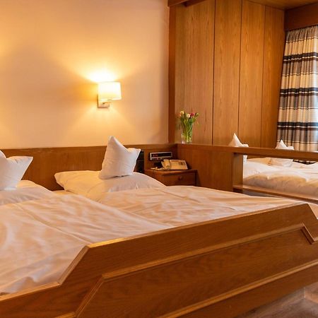Landgasthof Hotel Hirsch Лосбург Екстер'єр фото